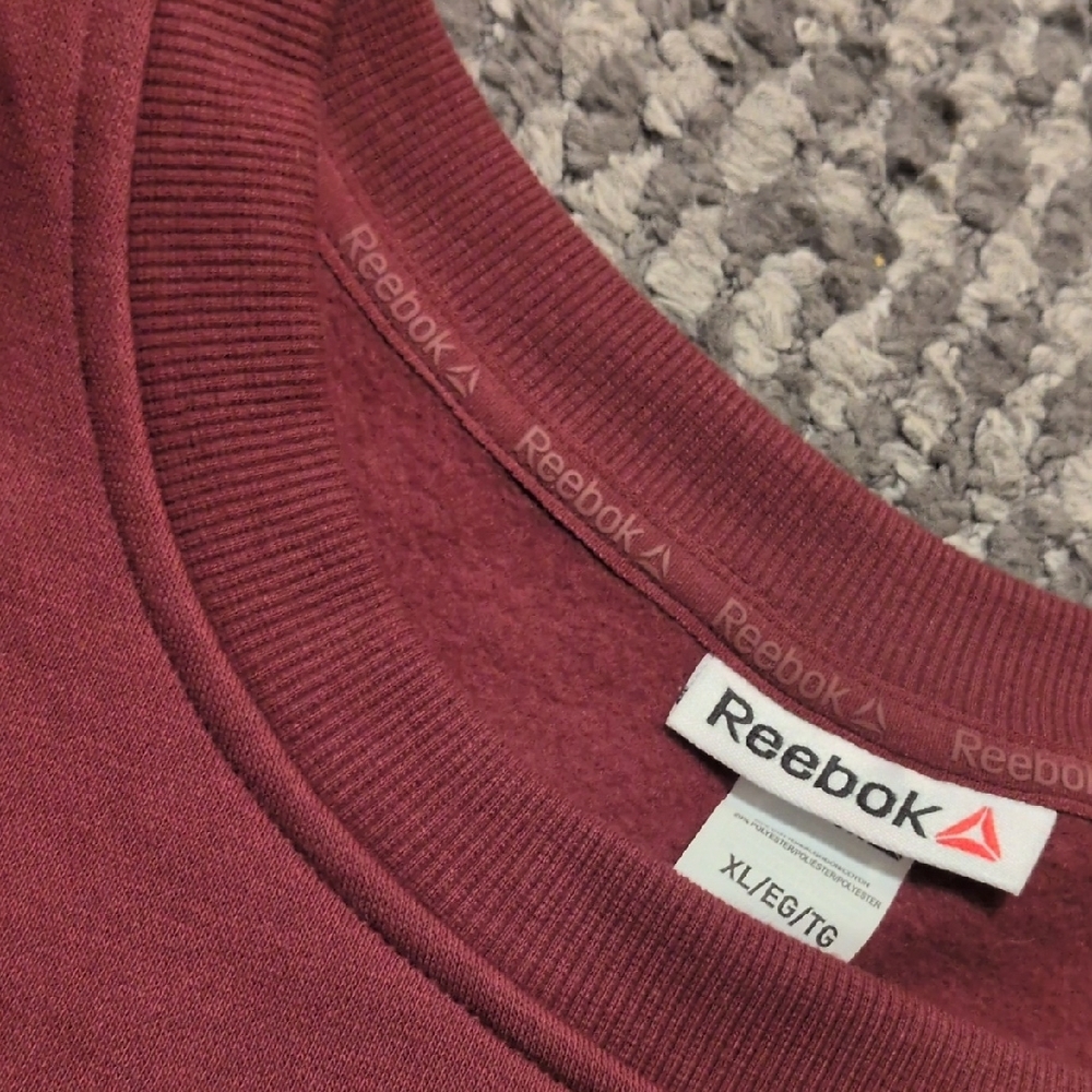 Reebok Maroon Sweatshirt with White Logo - Picture 5 of 7